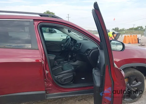 2021 Jeep Cherokee Altitude Fwd z USA, uszkodzony, nr VIN 1C4PJLLB9MD204367